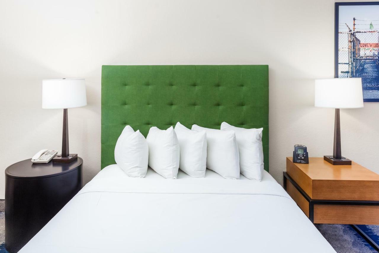 The Mercantile Hotel Новый Орлеан Экстерьер фото